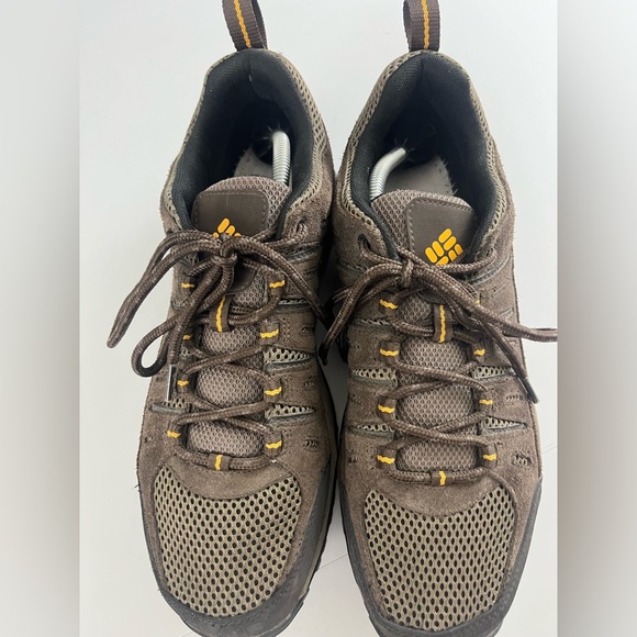 Columbia hiking shoes - Picture 4 of 9